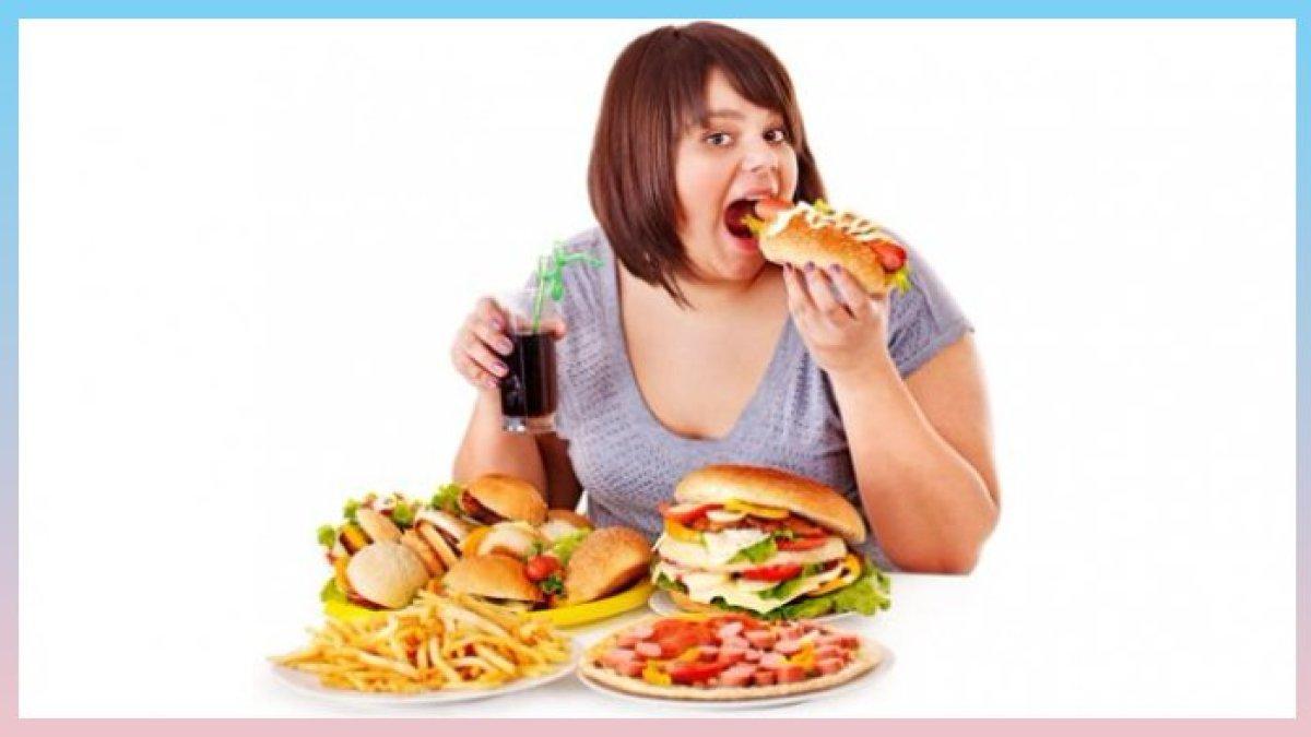 Ilustrasi makan banyak