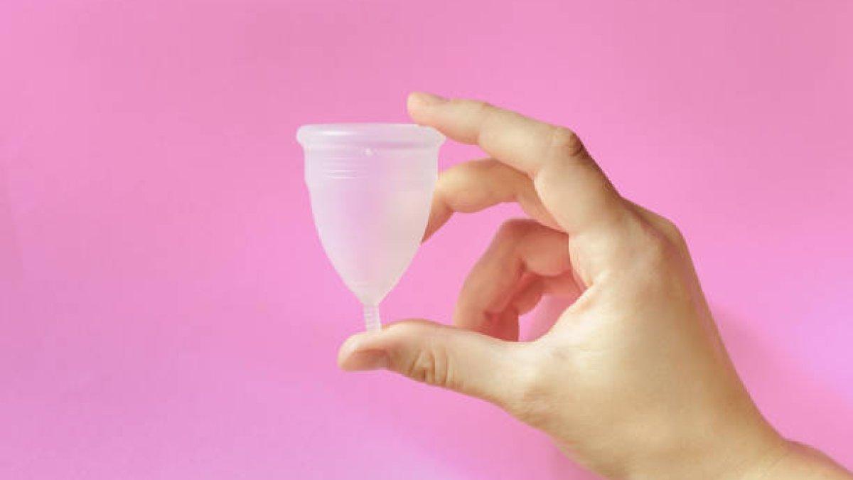 Ilustrasi menstrual cup.