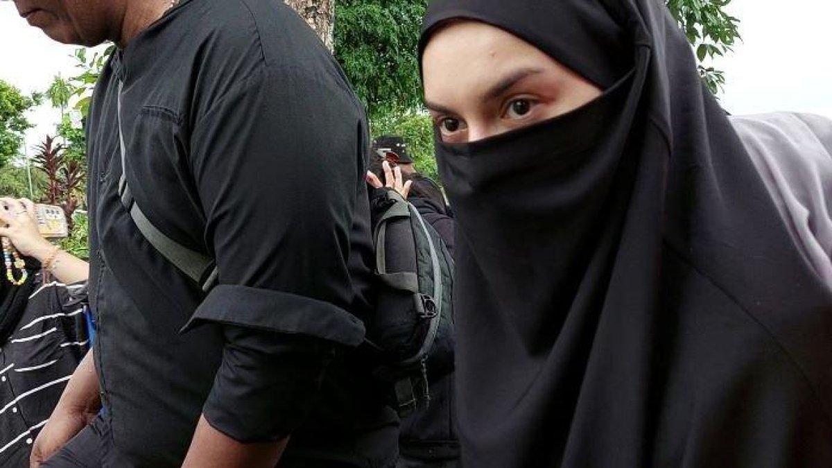 Banyak kenangan dengan mendiang ayah Ammar Zoni, Suhendri Zoni, Irish Bella ungkap permintaan terakhir sang ayah mertua.