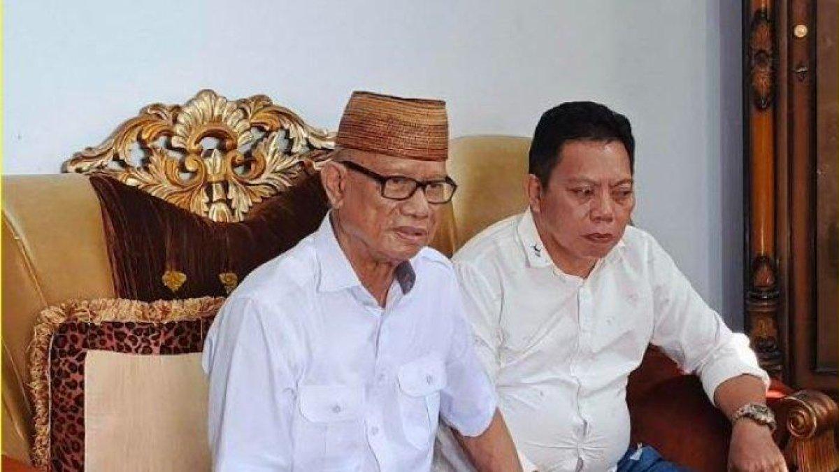 Ismet Mile dan Risman Tolingguhu