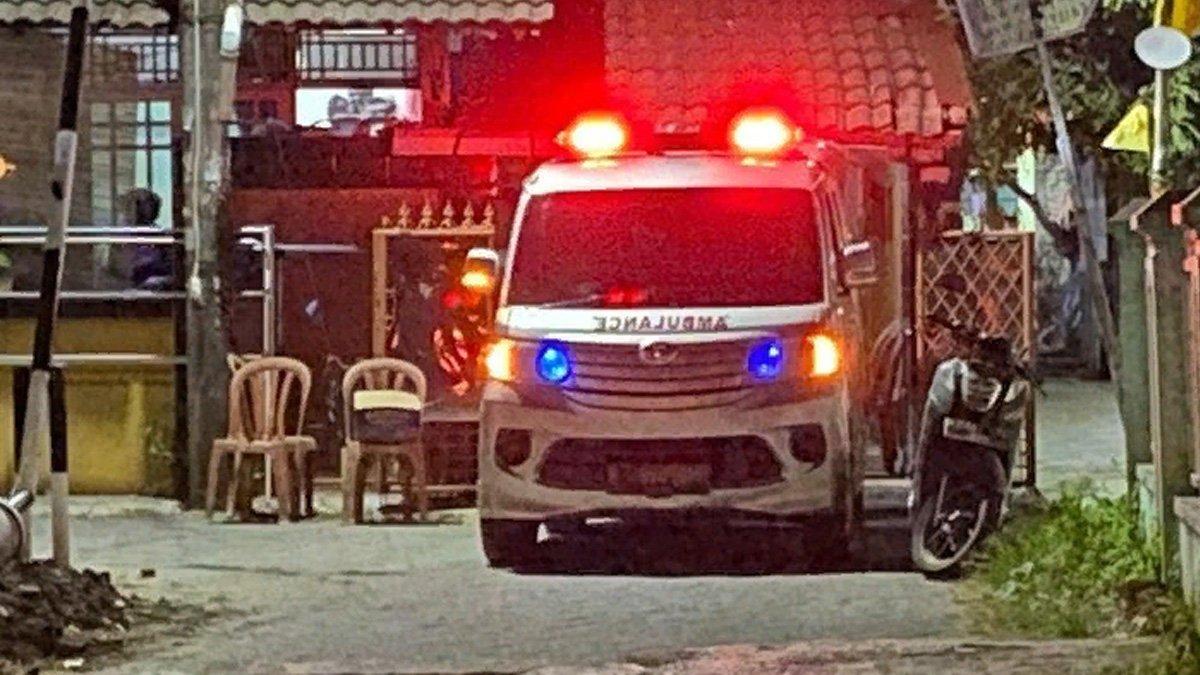 Ilustrasi mobil ambulans.