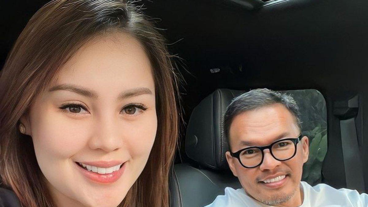 Jennifer Dunn dan Faisal Harris