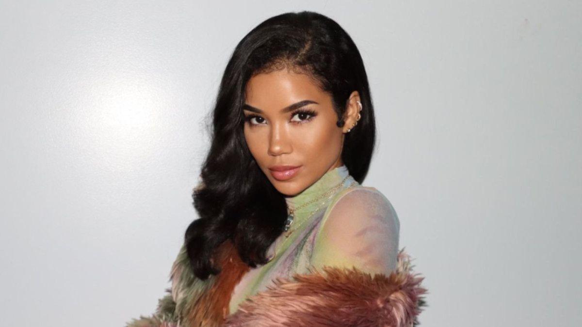 Jhené Aiko adalah satu dari ribuan orang yang kehilangan rumah mereka di tengah kebakaran hebat yang terjadi di Los Angeles minggu ini.
