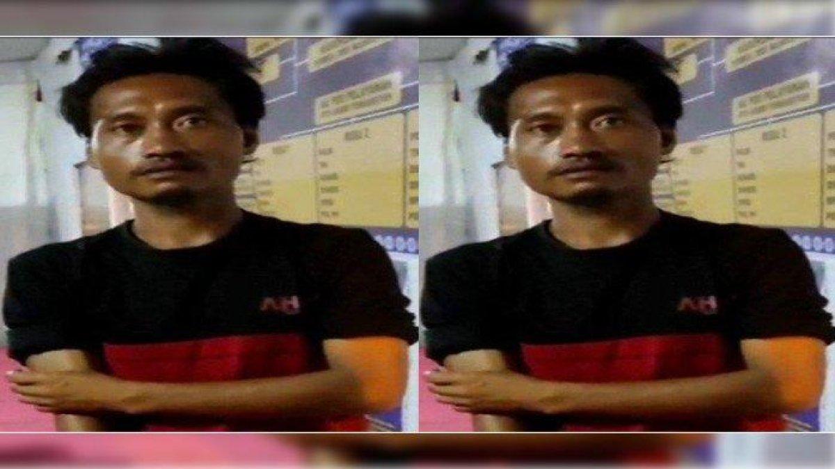 Jumadi pemudik jalan kaki dari Sorolangun Jambi ke Lubuklinggau saat mampir di Pos Polres Muratara, Minggu (14/4/2024).