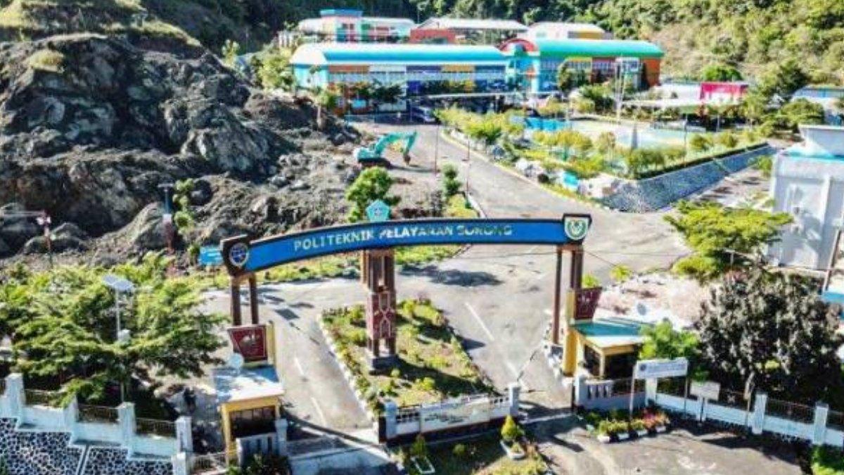 Jumlah pendaftar di Politeknik Pelayaran (Poltekpel) Sorong tahun lalu sebanyak 26 orang.