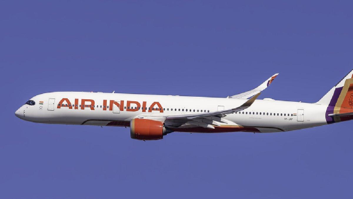 KECELAKAAN AIR INDIA - Pesawat Air India.