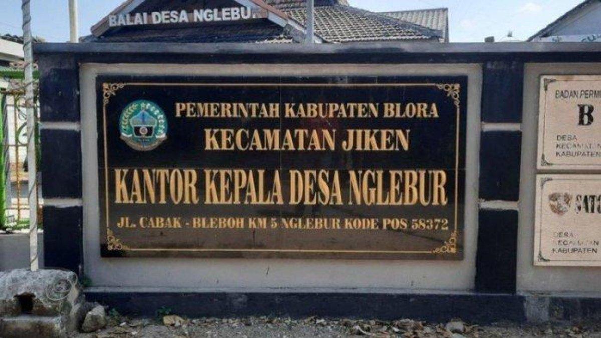 Kantor Kepala Desa Nglebur, Kecamatan Jiken, Kabupaten Blora, Jawa Tengah