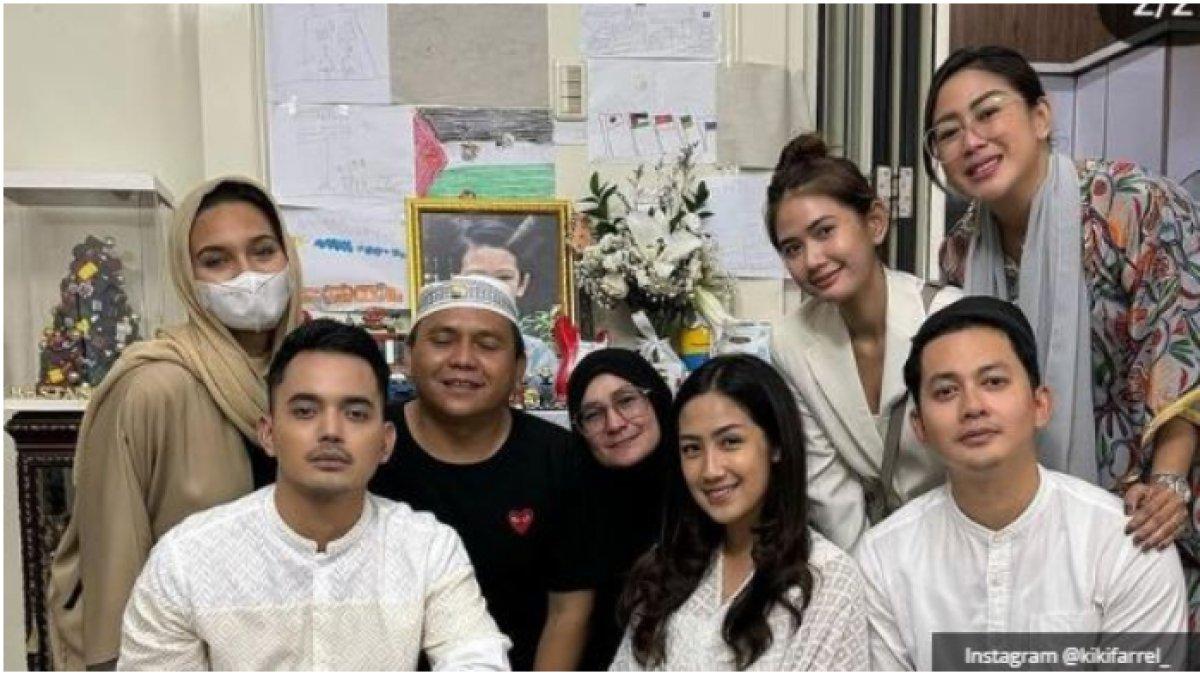 Kiki Farrel unggah saat tahlilan Dante putra Tamara Tyasmara