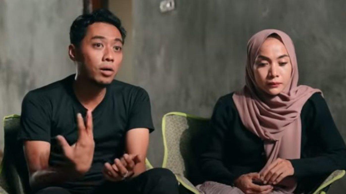 Kisah Erna mantan penyanyi dangdut yang banting setir jualan bawang merah