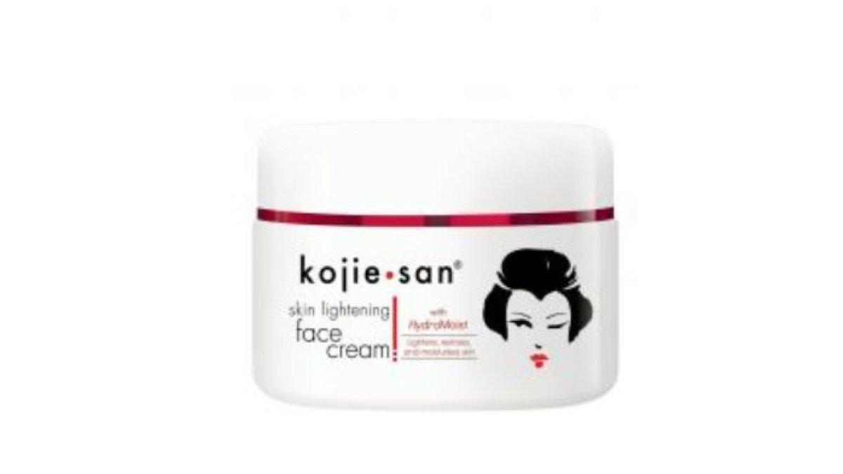 SKINCARE PENCERAH WAJAH - Foto produk Kojie San Lightening Cream  diolah dari laman femaledaily.com, Jumat (7/2/2025). Produk ini bisa mencerahkan wajah yang kusam.