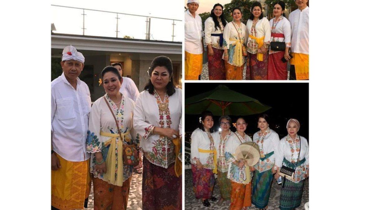 Koleksi kebaya Titiek Soeharto.