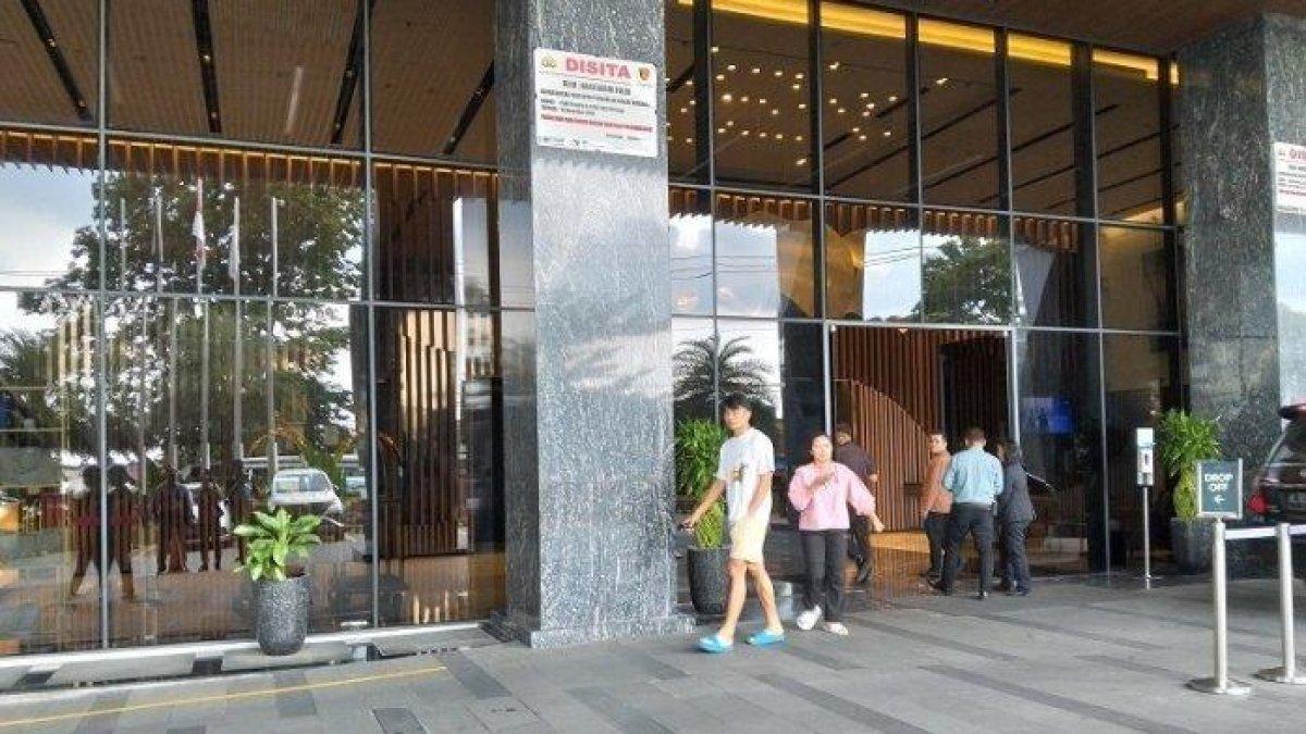 Kondisi Hotel Aruss Semarang seusai penyitaan oleh Bareskrim Polri, Senin (6/1/2025).