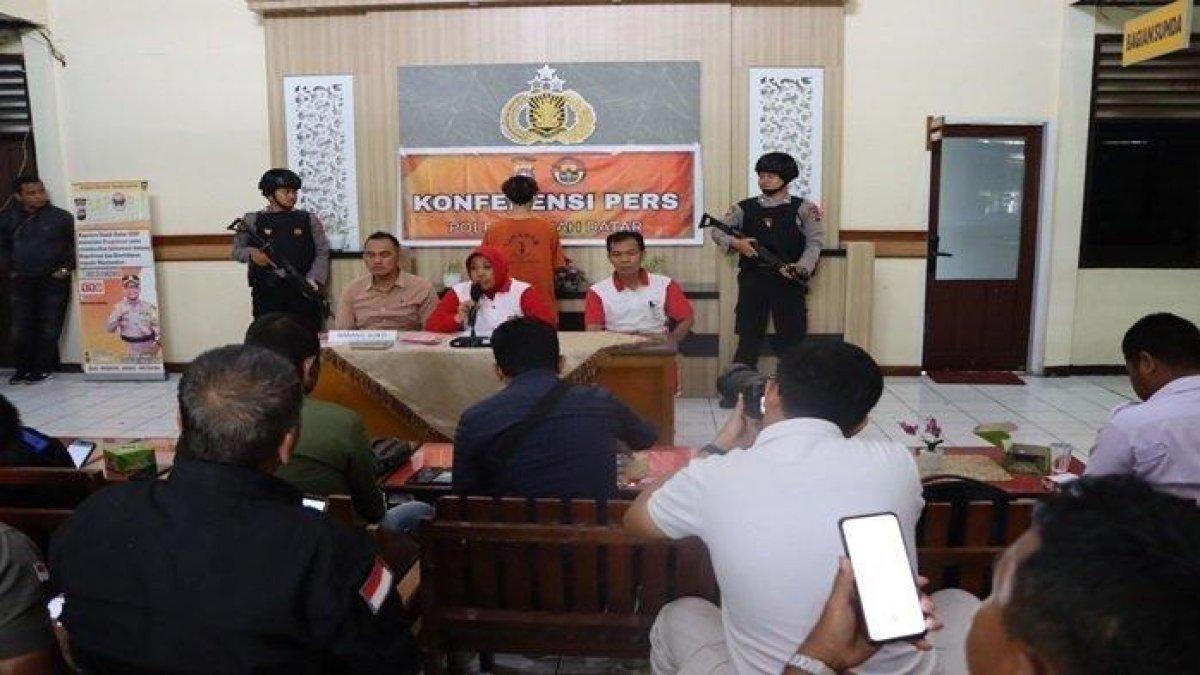 Konferensi Pers Pelaku pelecahan Kita Suci Al Quran di Tanah Datar
