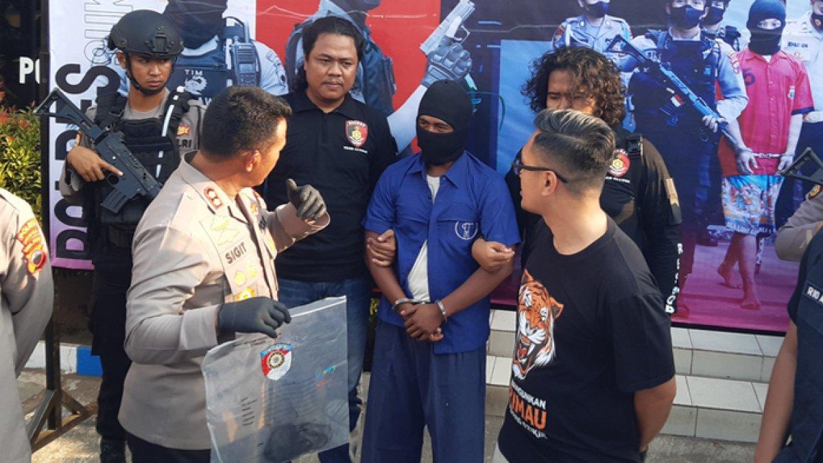 Konferensi pers ungkap kasus dugaan pembunuhan dosen UIN Raden Mas Surakarta, Wahyu Dian Silviani (34) di Mapolsek Gatak, Sukoharjo, Jawa Tengah, Jumat (25/8/2023).
