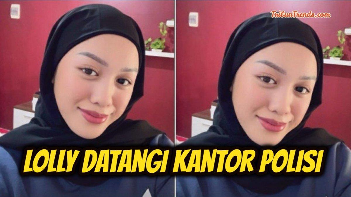 Laura Meizani alias Lolly akhirnya mendatangi Polres Metro Jakarta Selatan untuk menjalani pemeriksaan terkait kasus Vadel Badjideh.