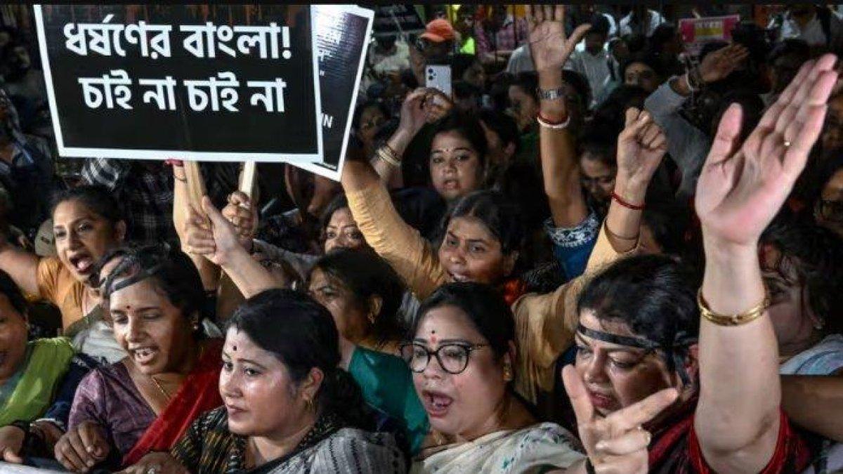 Lebih dari satu juta pekerja medis di India melakukan aksi mogok kerja, menggelar demo besar-besaran di jalanan.