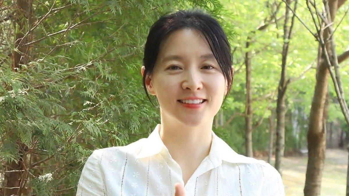 Lee Young Ae aktris senior donasi Rp600 juta untuk anak-anak di Gaza.