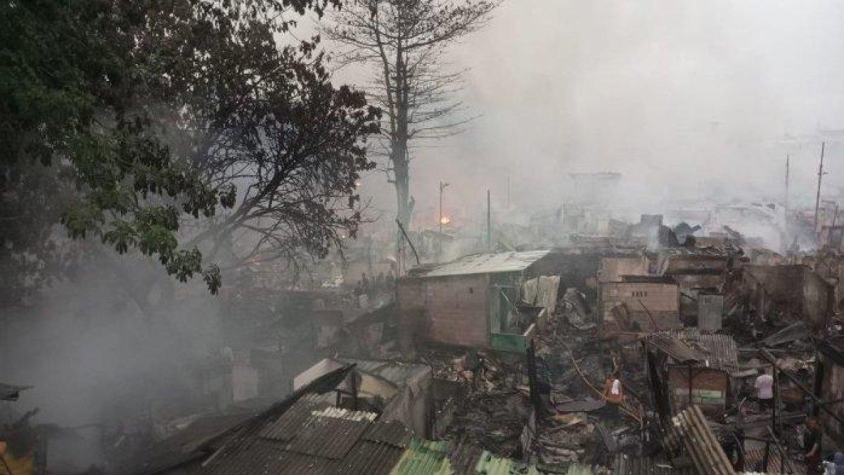 Kebakaran di Kemayoran Gempol, Jakarta, Selasa, 21 Januari 2025.