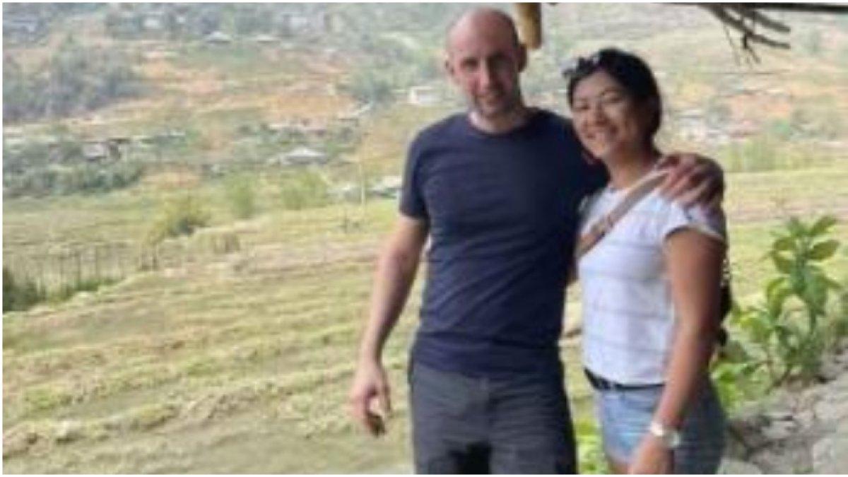 Lo Thi Mai bersama pacar barunya