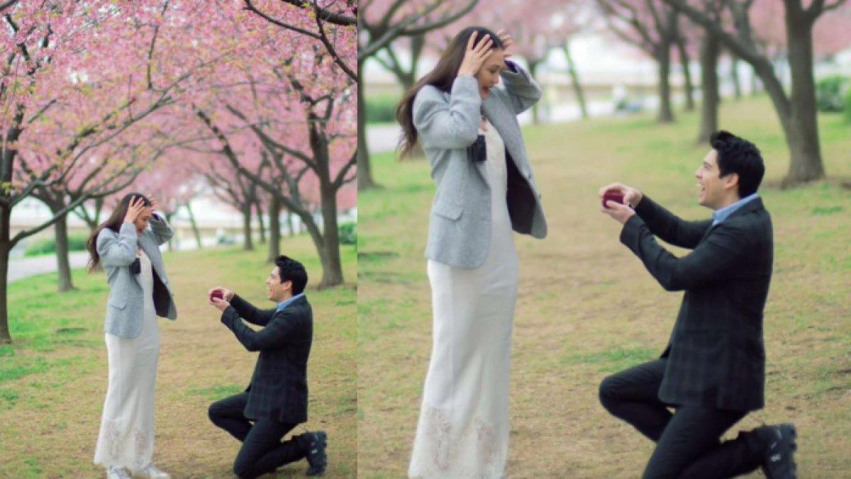 MAXIME LAMAR LUNA MAYA,- Momen Maxime Bouttier melamar Luna Maya di Tokyo, Jepang, pohon sakura yang berjejer rapi menjadi saksi kisah asmara dua artis tersebut.