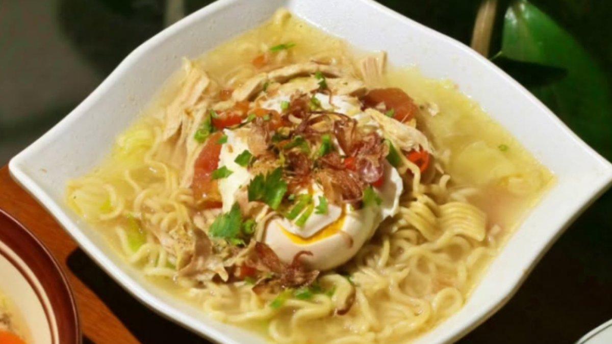 REKOMENDASI KULINER KLATEN: Bakmi Godog, mie rebus khas Jawa yang disajikan dalam kuah gurih berbumbu rempah.