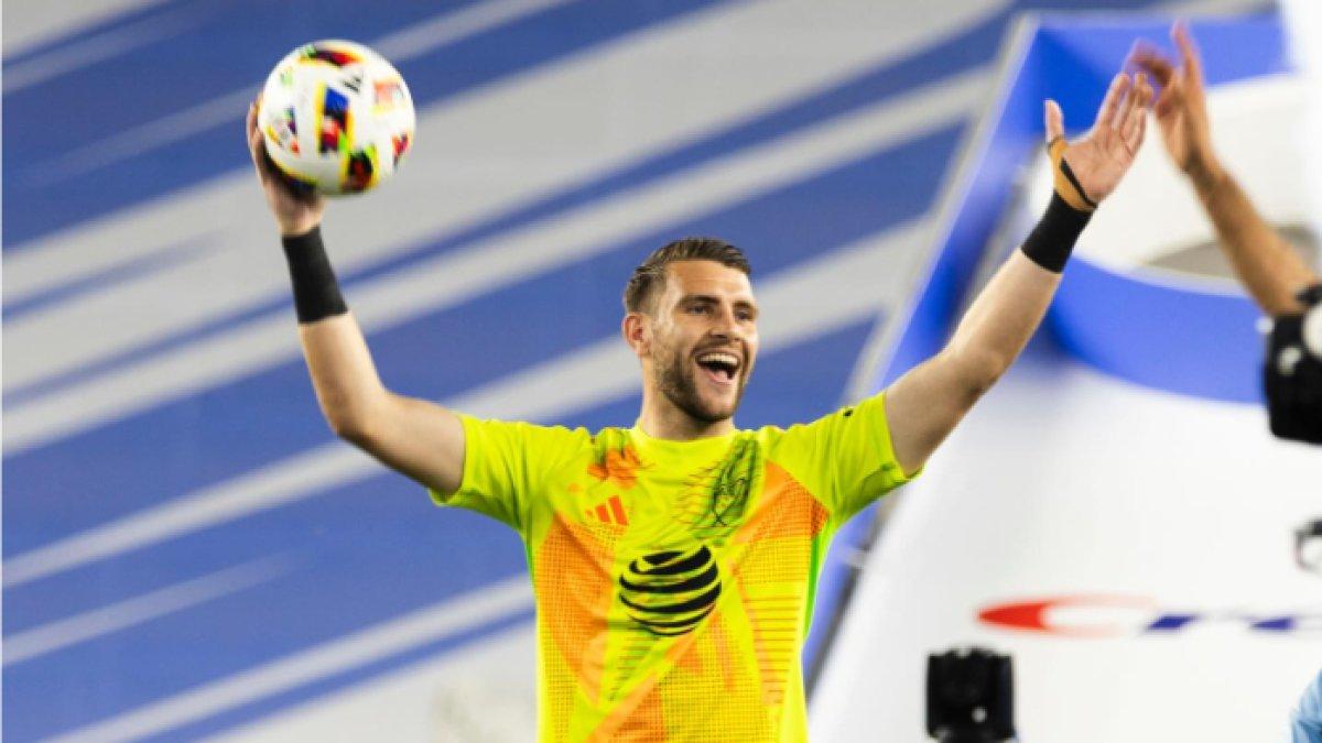 Maarten Paes kiper andalan Timnas Indonesia dan FC Dallas.