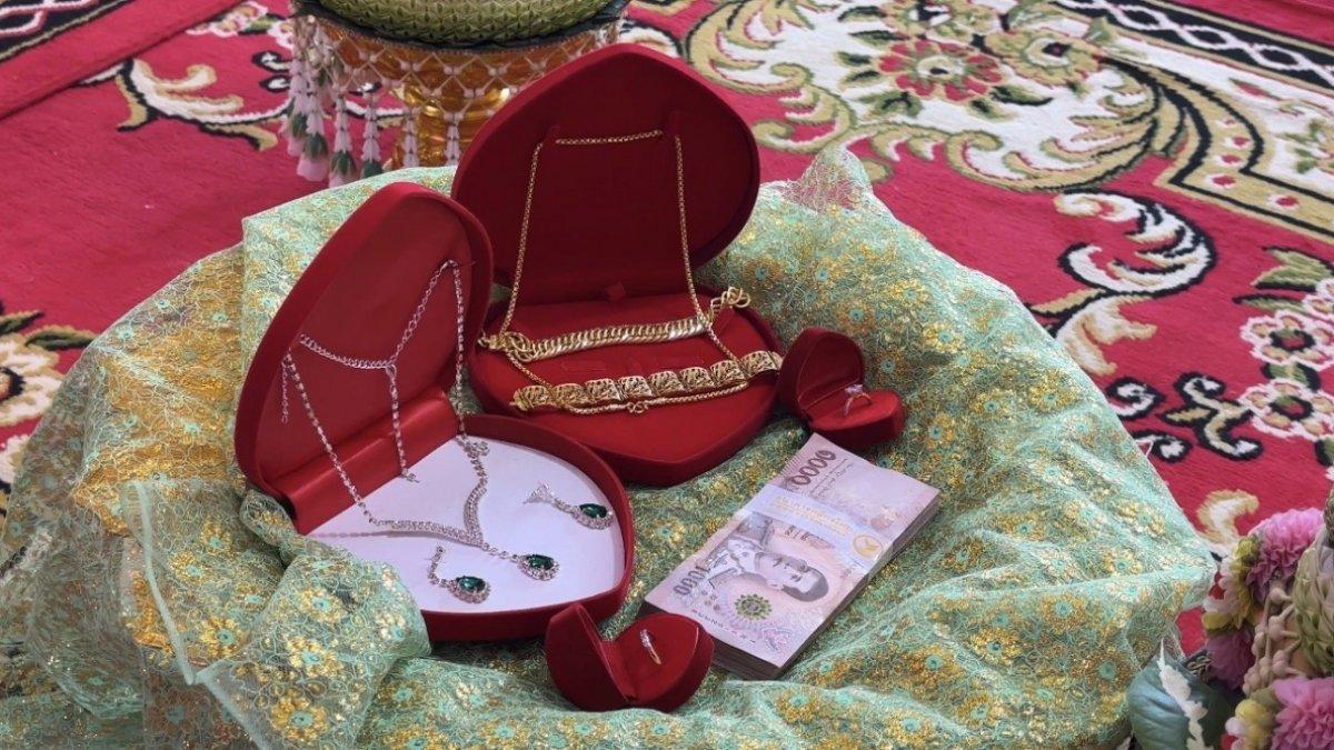 Mahar pernikahan anak kembar di Thailand