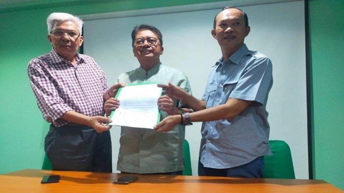 Mantan wakil Gubernur Sumsel Mawardi Yahya mengaku siap maju dalam Pilgub Sumsel November 2024, bersama mantan Walikota Palembang Harnojoyo