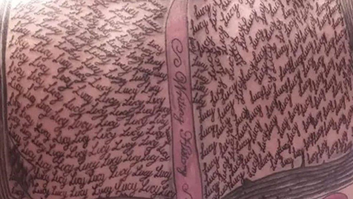 Mark Owen Evans menato nama putrinya di tubuhnya sebanyak 667 kali.