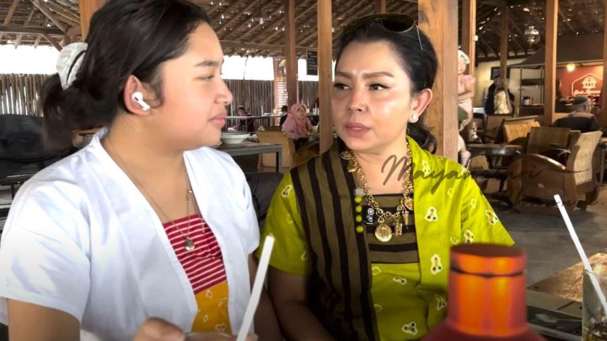 Mayangsari kenang momen masa kecil Khirani
