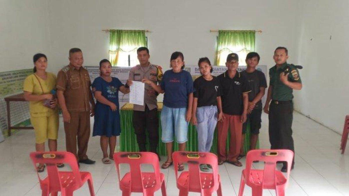 Polres Sergai memediasi 2 belah pihak berperkara di Aula Kantor Desa Makmur Kecamatan Teluk Mengkudu Kabupaten Serdang Bedagai, Senin (30/9/2023).