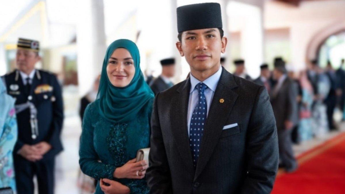 Mesranya Pangeran Abdul Mateen dengan Anisha Rosnah yang kini telah genap satu tahun menjalin bahtera rumah tangga.