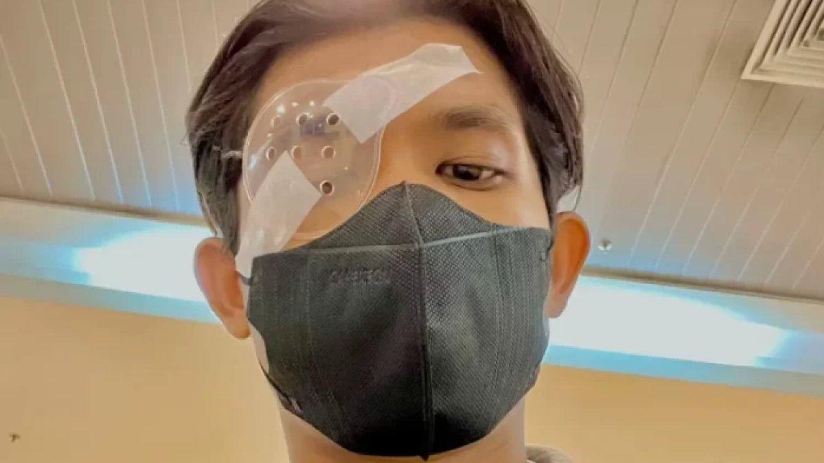 Muhammad Zabidi harus menjalani transplantasi kornea mata gara-gara kebiasaan mengucek mata.