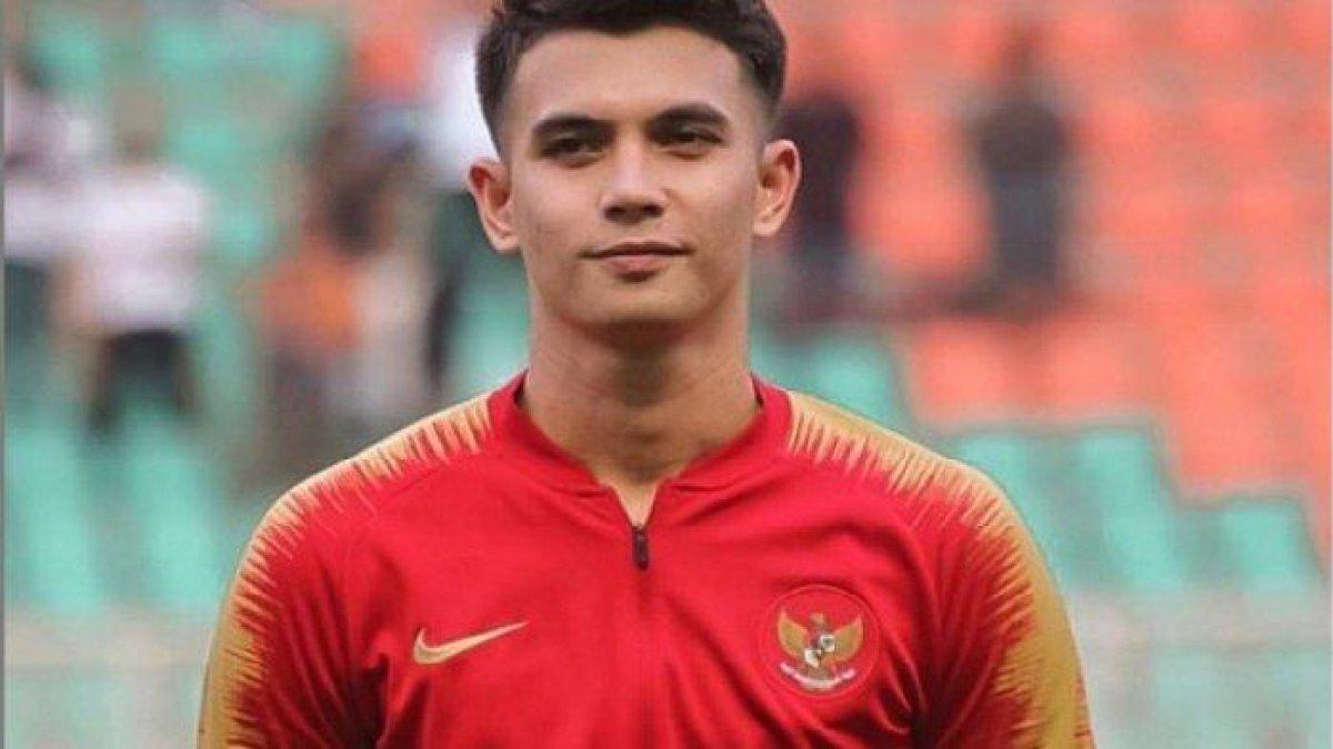 Nadeo Argawinata kiper Boneo FC.