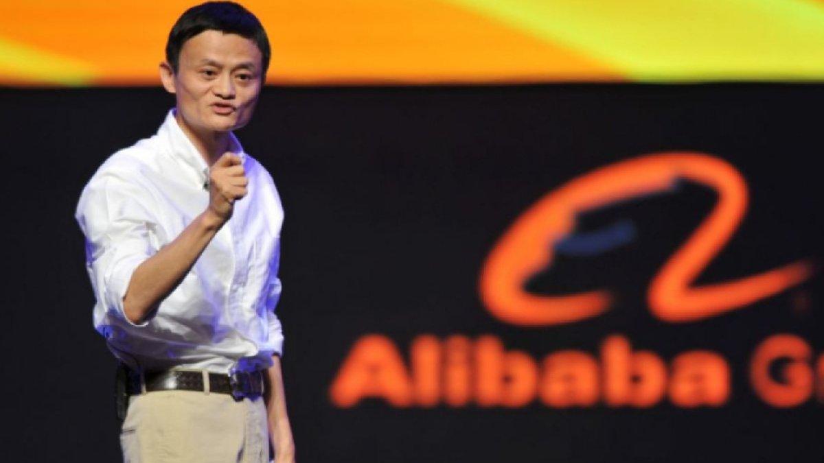 Nasib Jack Ma, pendiri perusahaan Ali Baba setelah hartanya turun drastis.