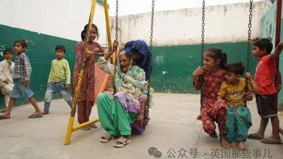 Nenek 92 tahun jadi murid SD di India a