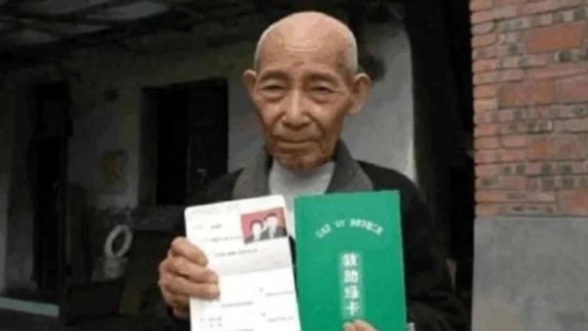 Nenek nikahi pria 82 tahun, baru sadar ternyata mantan suaminya.