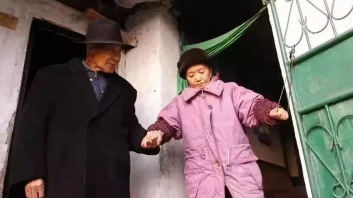 Nenek nikahi pria 82 tahun, baru sadar ternyata mantan suaminya.