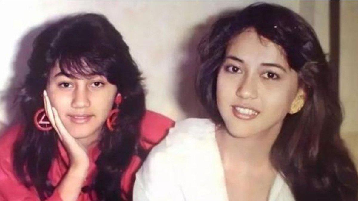 Nike Ardilla bersama Paramitha Rusady.