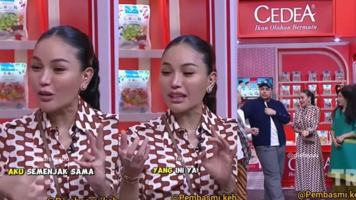 Nikita Mirzani ceritakan bahwa dirinya belajar memasak untuk sang kekasih