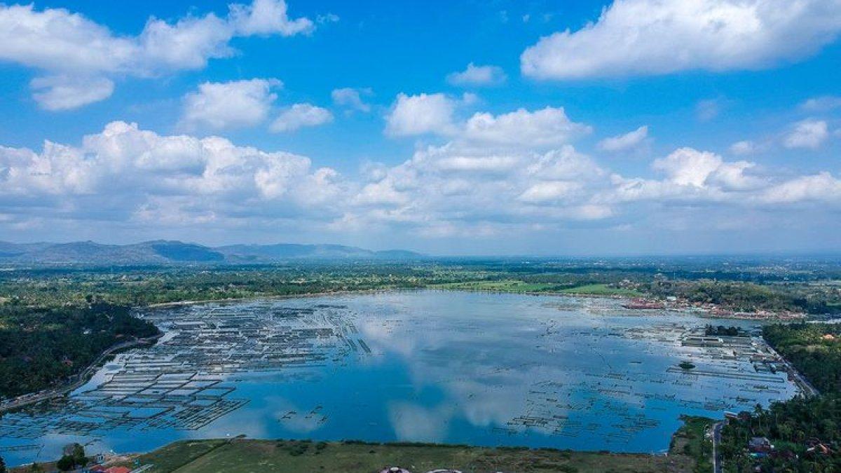 OBJEK WISATA KLATEN: Rowo Jombor Klaten