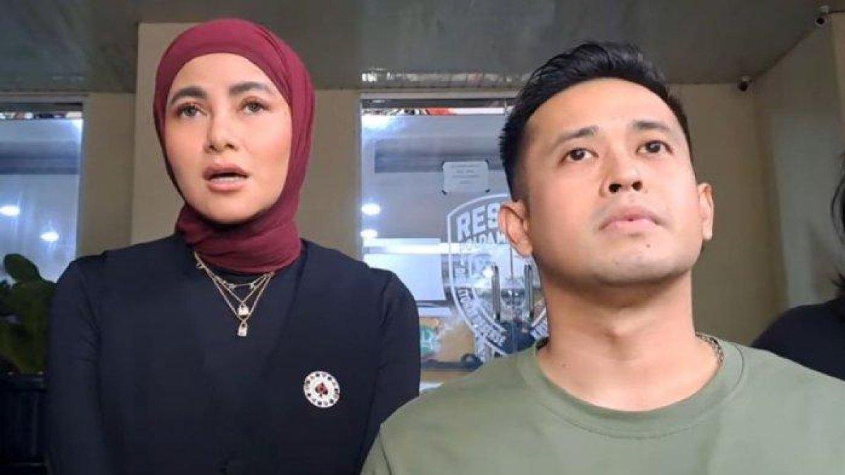 Olla Ramlan resmi malaporkan akun buzzer yang diduga menyerang keluarganya