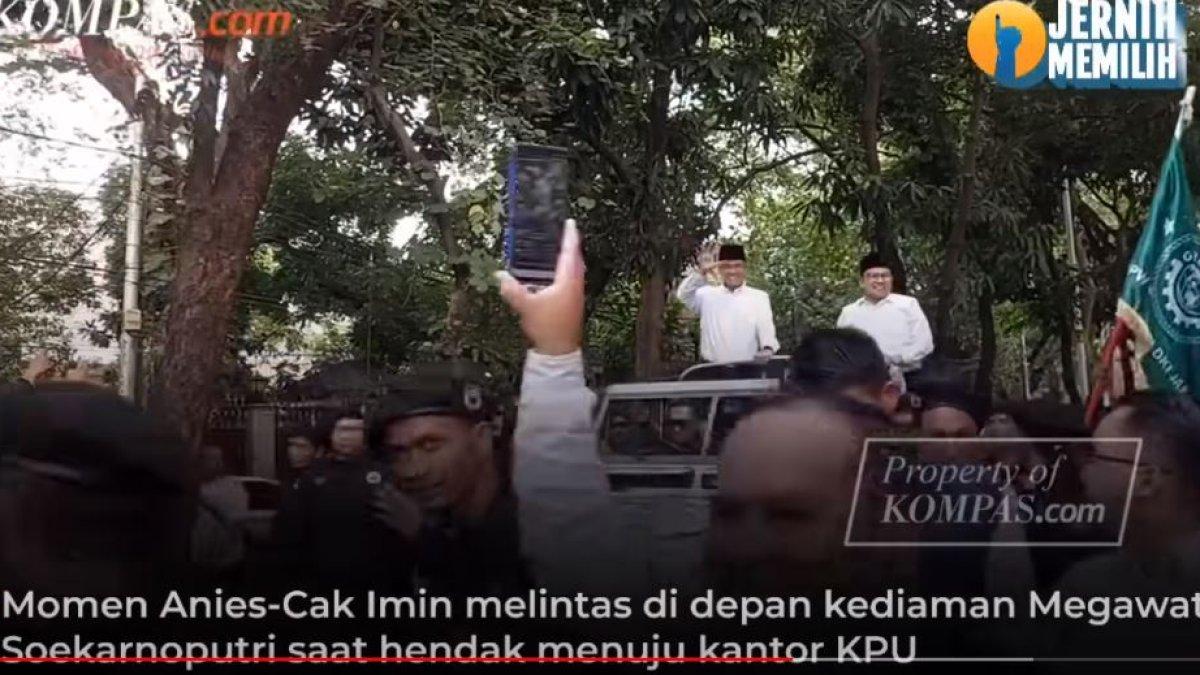 Pasangan Anies dan Cak Imin saat mendaftar ke KPU