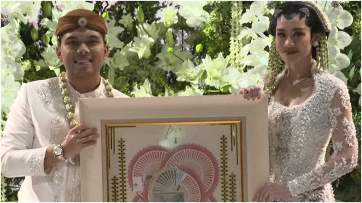 Pasangan Thariq Halilintar dan Aaliyah Massaid resmi menikah, Jumat, (26/7/2024).