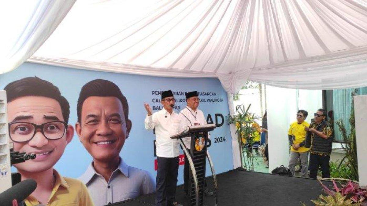 Paslon Rahmad Mas'ud dan Bagus Susetyo mendaftar Pilkada Balikpapan 2024