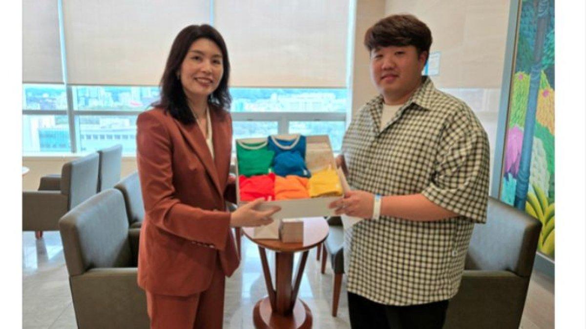Pasutri Korsel Langsung Kaya Dapat Tabungan Rp2 Miliar setelah lahirkan 5 bayi kembar