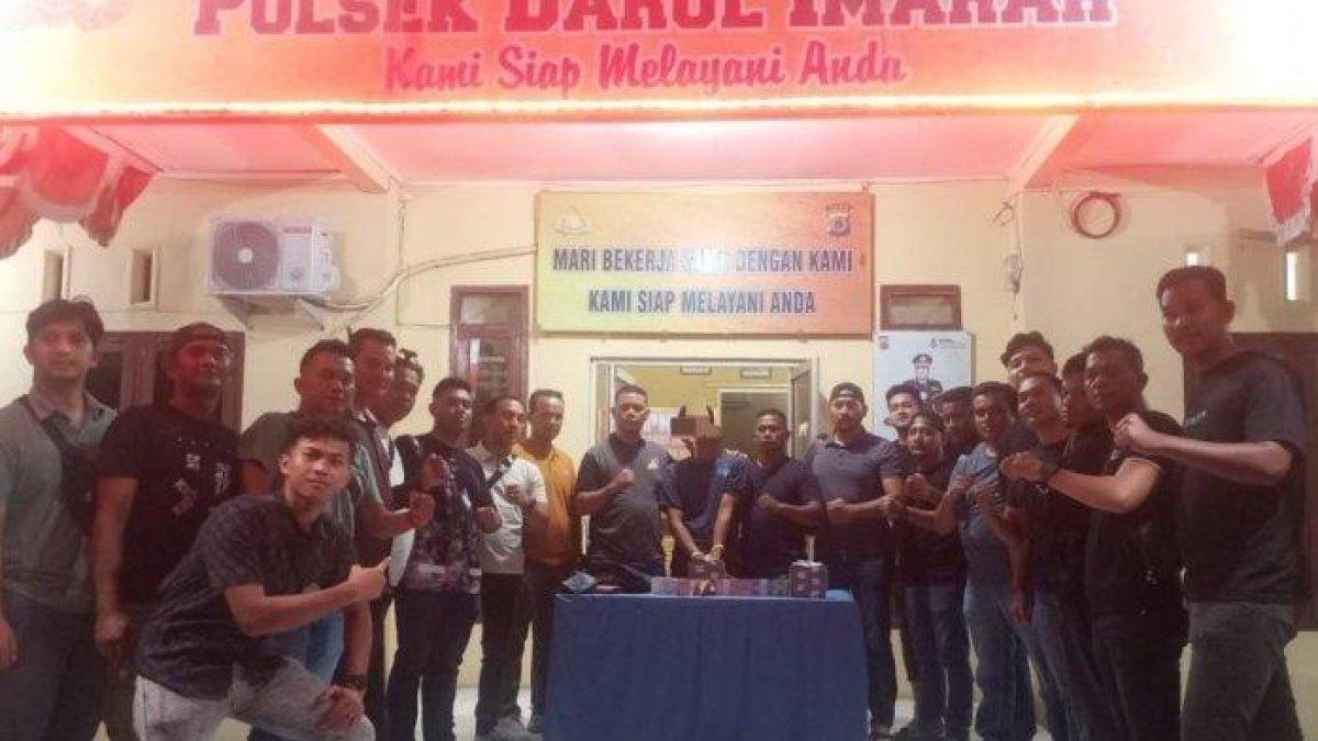 DITANGKAP - Salah seorang pegawai kontrak di salah satu RS wilayah Banda Aceh ditangkap usai membuat laporan palsu kehilangan dana sebesar Rp 160 juta milik RS tersebut. Dia diringkus Tim Catoek bentukan Kapolsek Darul Imarah dibantu Tim Rimueng Satreskrim Polresta Banda Aceh, Selasa (3/6/2026) malam.