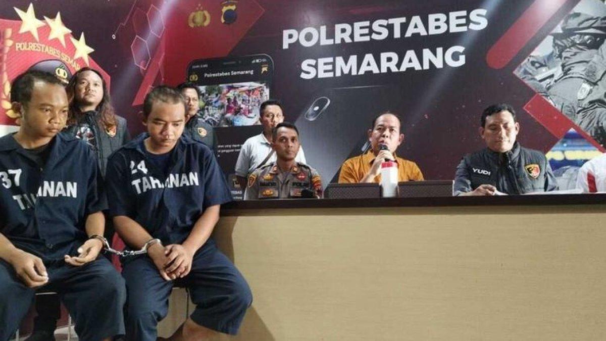 Pelaku pencurian kayu di asrama TNI ditahan di Polrestabes Semarang, Selasa (26/12/2023).