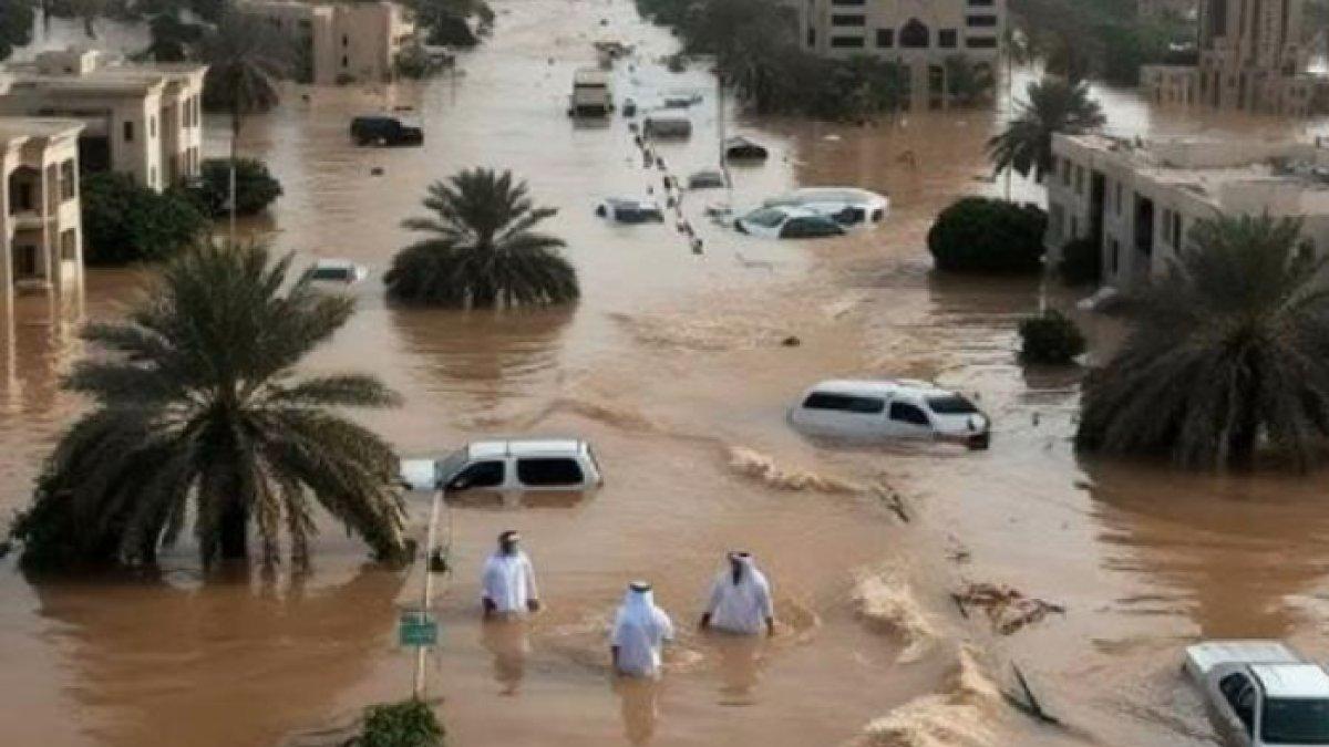 Penampakan kondisi Kota Madinah, Jeddah, dan Makkah yang kini sedang diterjang banding bandang, bagaimana nasib Ka'bah?