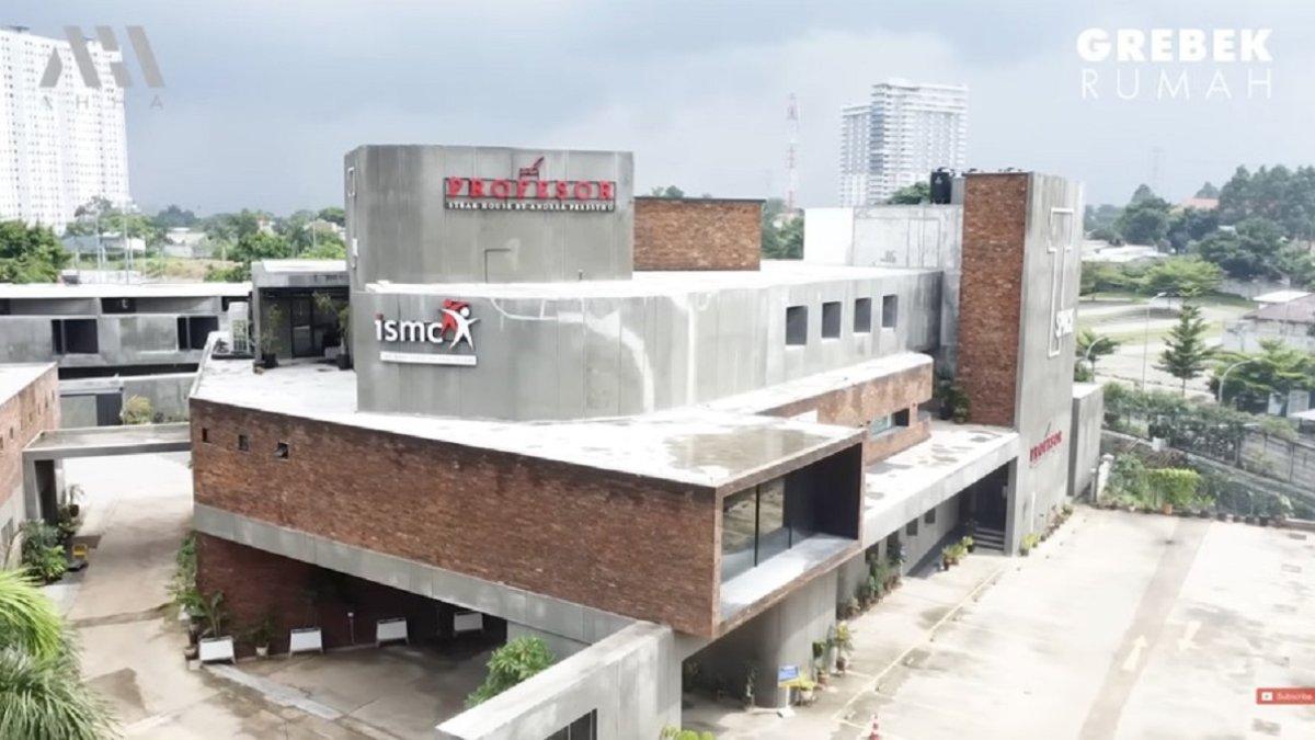Penampakan rumah milik Tompi
